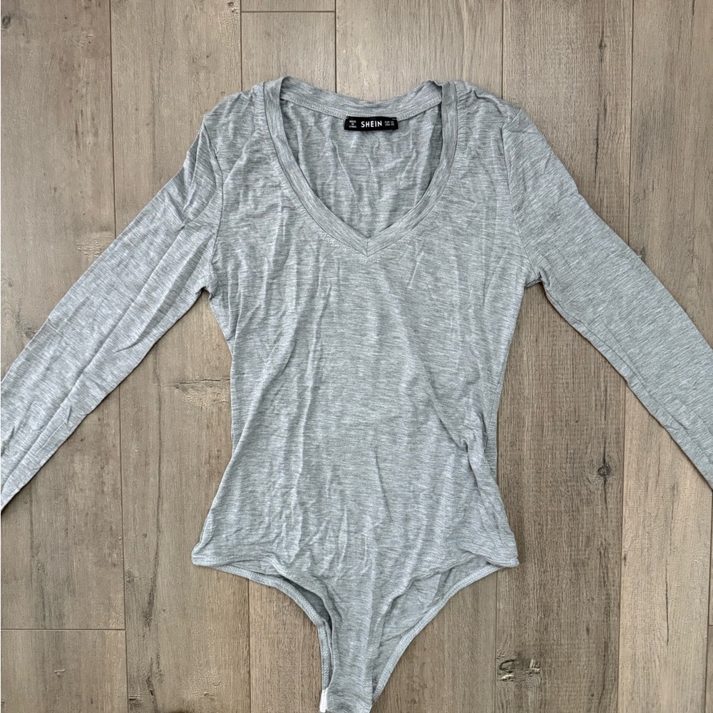 Bundle of 3 Long Sleeve V-Neck Bodysuits Size XS - Picture 6 of 11